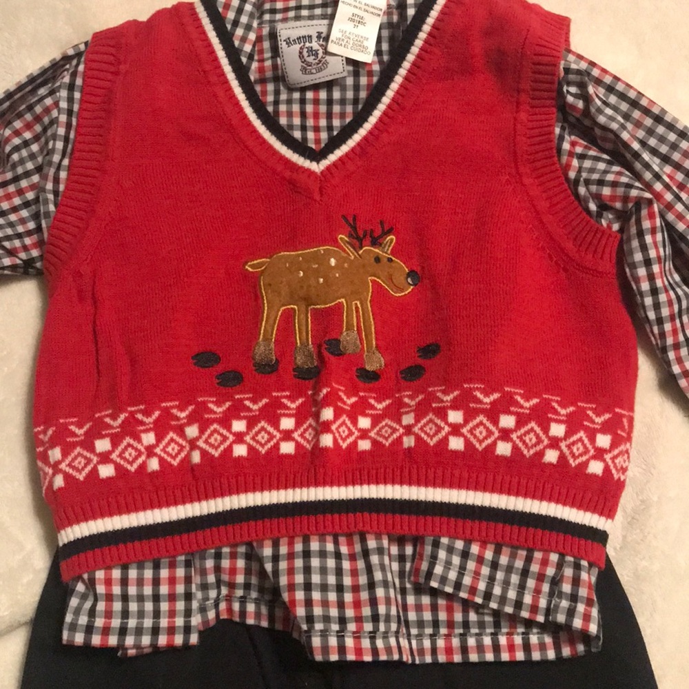 Christmas outfit boys size 2T 3 pieces